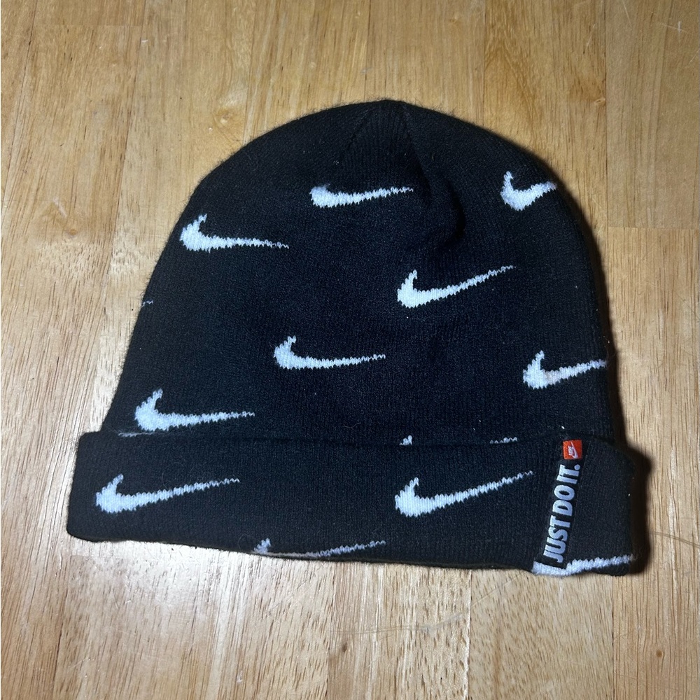 Nike Swoosh - Beanie - Picture 1 of 4